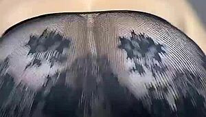 네 얼굴에 앉고 싶어, 큰 자연스러운 처진 가슴, 타원형, 딱딱한 젖꼭지로! 😍