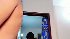 टीन 18+ और मिल्फ गीली चूत चूसने वाले थ्रीसम में लंड शेयर करते हैं कुम इन माउथ के साथ