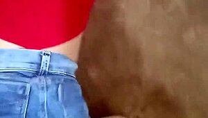 Kawan baik saya datang untuk seks sengit dalam seluar dalamnya.