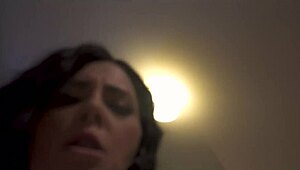 Stepmom Gives Blowjob in Shower with Stepson!