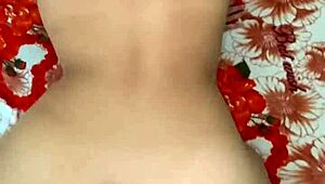 Ipar saya masuk bilik dan bagi seluar dalamnya