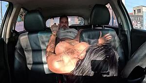 i'm india cici, the mineira with big ass, fucking in the car with the driver