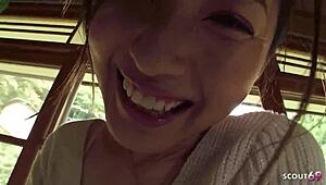 Dünne asiatische Ehefrau betrügt und schluckt Fremden-Sperma