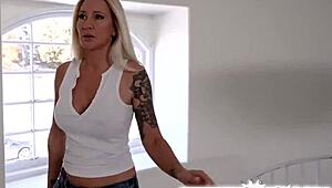 Am futut fiul meu vitreg Ricky și l-am lăsat să-mi umple pizda cu creampie, oh doamne