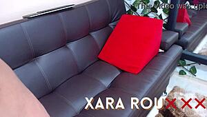 Ik ben zo heet dat ik spuit in missionaris met mijn grote kont.