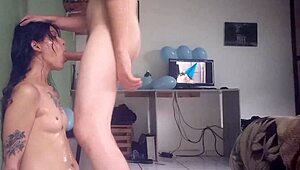 Prendendo Minha Cadela na Parede pra Foder Garganta!