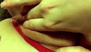 bucetinha rosa mais linda cheia de pica grossa