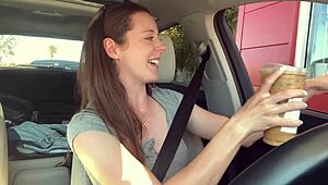 Tekevätkö Starbucks drive-thrut todella kiihottavat kovasti?