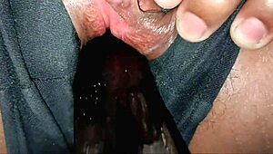 Wife enjoys oral and sex for christmas