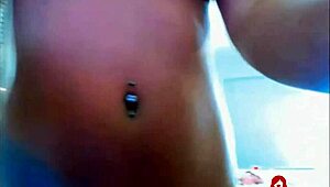 Pantat Gelembung Remaja 18+ Main Dengan Dildo