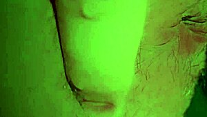 Узкая жопа моей сводной сестры такая горячая! 😍