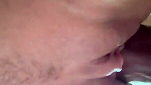 Pencuri serbu rumah influencer terkenal jilat memek kasar