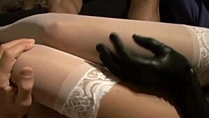 おいおい、このNylonxtremeアップデート11で彼女のナイロンストッキングとパンストに精液まみれ。超熱い！