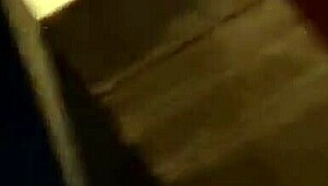 Aku puaskan fetish kongkek di lori sungguh hebat gila