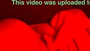 Vad händer när du knullar transmans fitta ansiktet ner i närbild