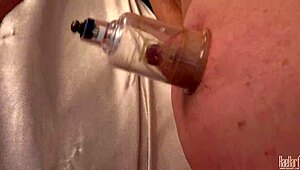 Mari main dengan cawan hisap untuk masa mainan matang yang seronok