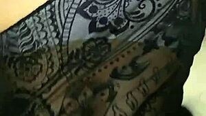 Amatørkar knuller danserjenta si i undertøy uten at hun vet han filmer, stor treningsrumpe i sexy hjemmelaget scene