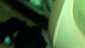 デカ尻女が彼氏の友達呼んで手作りダブルアナル！めっちゃ痛い激痛！