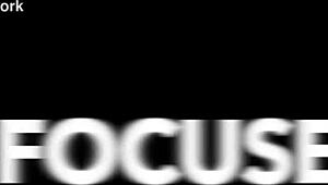 Новый далласский жеребец Чад Сэвидж получает глубокий минет и римминг большому хую от татуированной латины-спиннера Камилы Кортес на кастинге