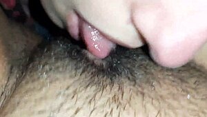 ハロウィン雨でテント中イチャイチャ - レズイリュージョンガールズ