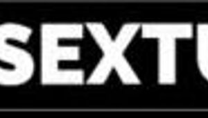 أديل سابيل وأنجي لينكس يغوصان في أكشن ليزبي مع ألسنة وأصابع وألعاب