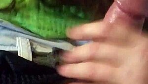 気軽にチンポしゃぶってるだけだよ