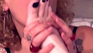 Ei, eu quero muito que você passe a língua entre meus dedos dos pés e faça sentir incrível