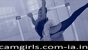 hot moden milf tager det dybt, sprøjter fra fitte mens kneppet hårdt 😏