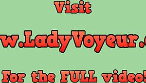 ランジェリーのイギリス美女がCFNMチンポ覗き指令で超興奮