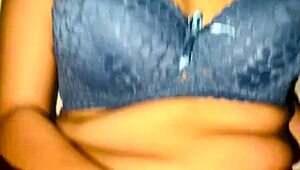 Лучшая подруга девушки тайно оттрахана в общаге с хинди чудай