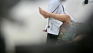 Hey, tengok doktor Telugu Andhra puaskan nafsu seks pasien perempuan