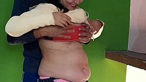 Ibu tiri desi ditembak oleh anak dalam adegan buatan rumah