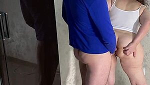 Я так завёлся когда эта милфа с большими сиськами дала жёстко выебать жопу