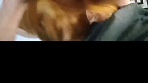 Ruiva casada provoca amante na videochamada até marido punir com metida bruta