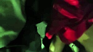 Entrei no casal hotwife cucloud pra creampie sem camisinha interracial com pauzão preto após a festa no estilo brasileiro