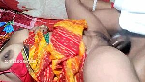 सबसे हॉट देसि इंडियन बीवी की शेव्ड चूत फक, हिंदी डर्टी टॉक