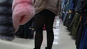 Hey soyunma kabininde sulu pawg'ı bacak fetişli gizli kameralı izle 👀