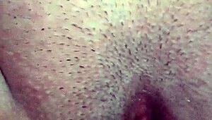 Боже колко обичам тая азиатка близо сочна косmata путка кремпай