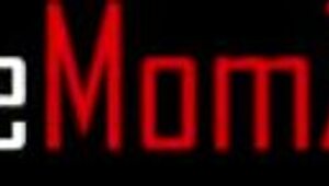 Stiefmama und Stiefschwester wichsen Stiefsohns Monster-Schwanz zusammen 💦🍆