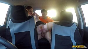 искаш ли да видиш огромните цици на британска джинджи баба в мръсна фалшива шофьорска школа?