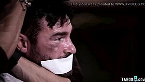 Ей стесняшка 18+ тийн 18+ как ти е да те чукат грубо с вързан стеотец който гледа?