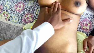 Psst nicht laut sonst hört Stiefvater wie ich deinen Schwanz tief reite Daddy