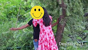 Land-Girl über die Bank gebogen, hart Arschgefickt vom jungen 18+ Hengst, dirty Hindi Talk die ganze Nacht