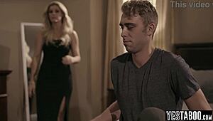 Poželen pastorek 18+ prevara drobno MILF mačeho v divje jebanje