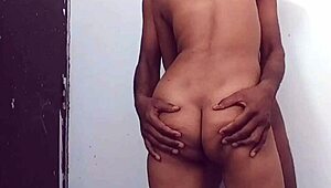 Indian Hot Desi School Girl Meet Boyfriend And Fucking After Classroom