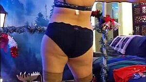 Xmas Reindeer Pussy Dance Turns Wild Tonight