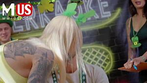 Schlong massage session