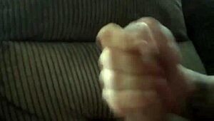 Want to see her morning handjob leading to a facial?