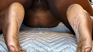 naej ae fingers herself to squirting orgasm in her room alone