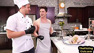 Prolapse cook hunk assfisted by muscular colleague in kitchen